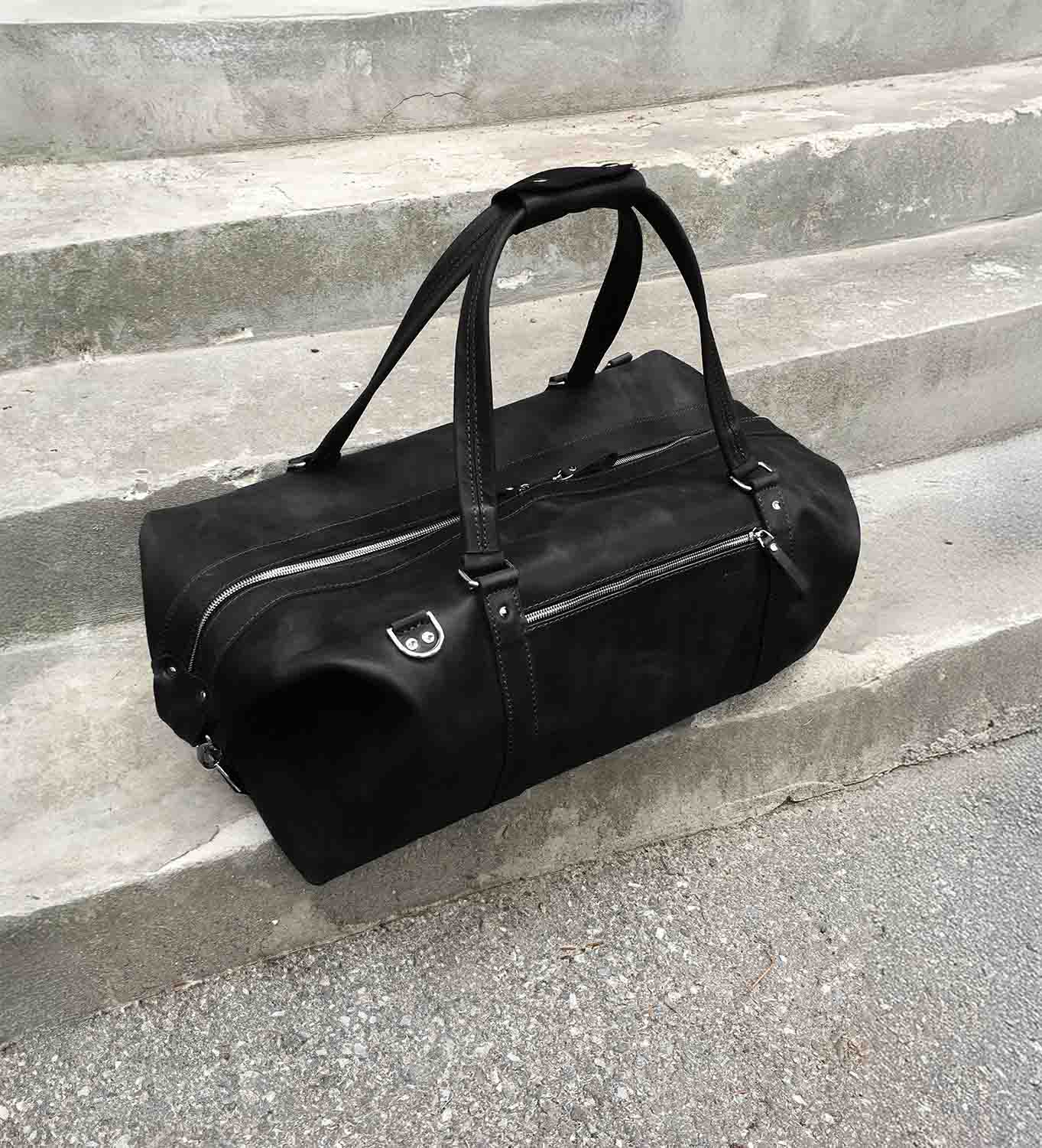 Handmade Distressed Leather Duffel – Travel Bag for Men | Stout M/L