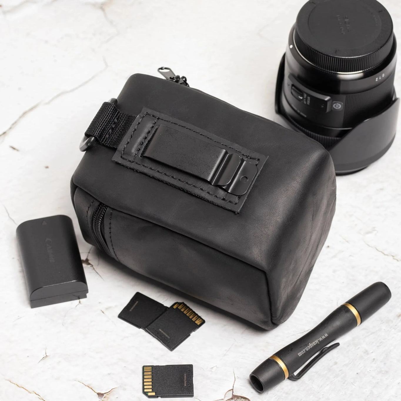 Distressed Leather Camera Lens Pouch | Black - Wenderfarer