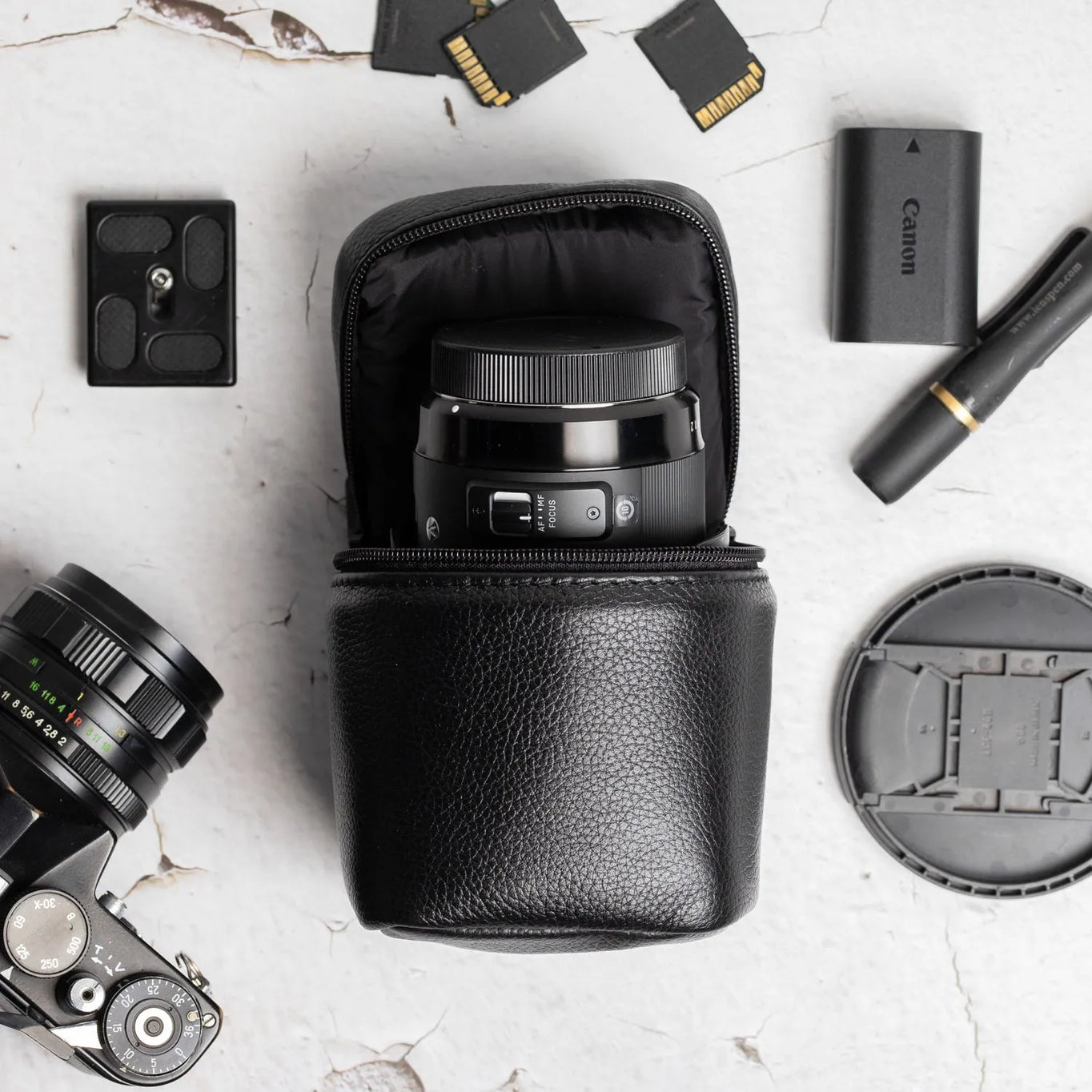 Leather Lens Pouch – Full-Grain Case for Camera Lenses | 4 Sizes