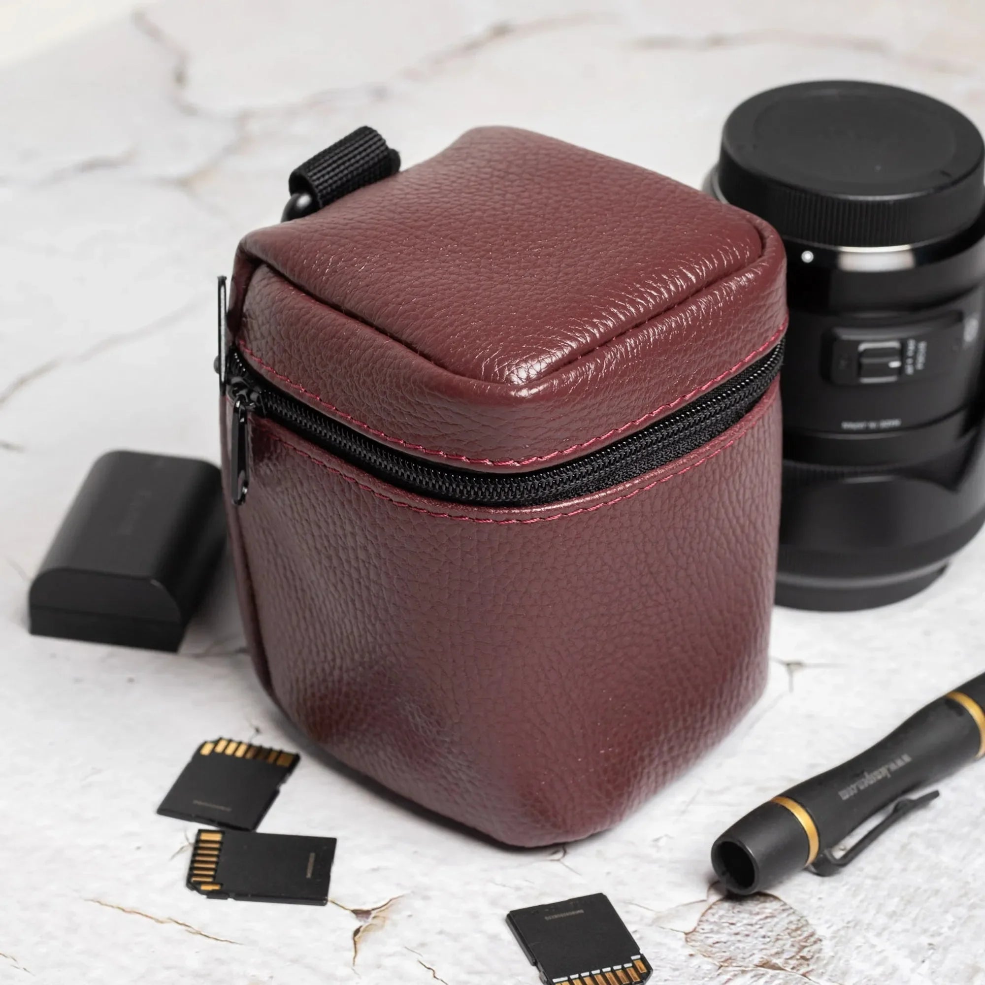 Full-Grain Leather Camera Lens Case | Burgundy - Wenderfarer