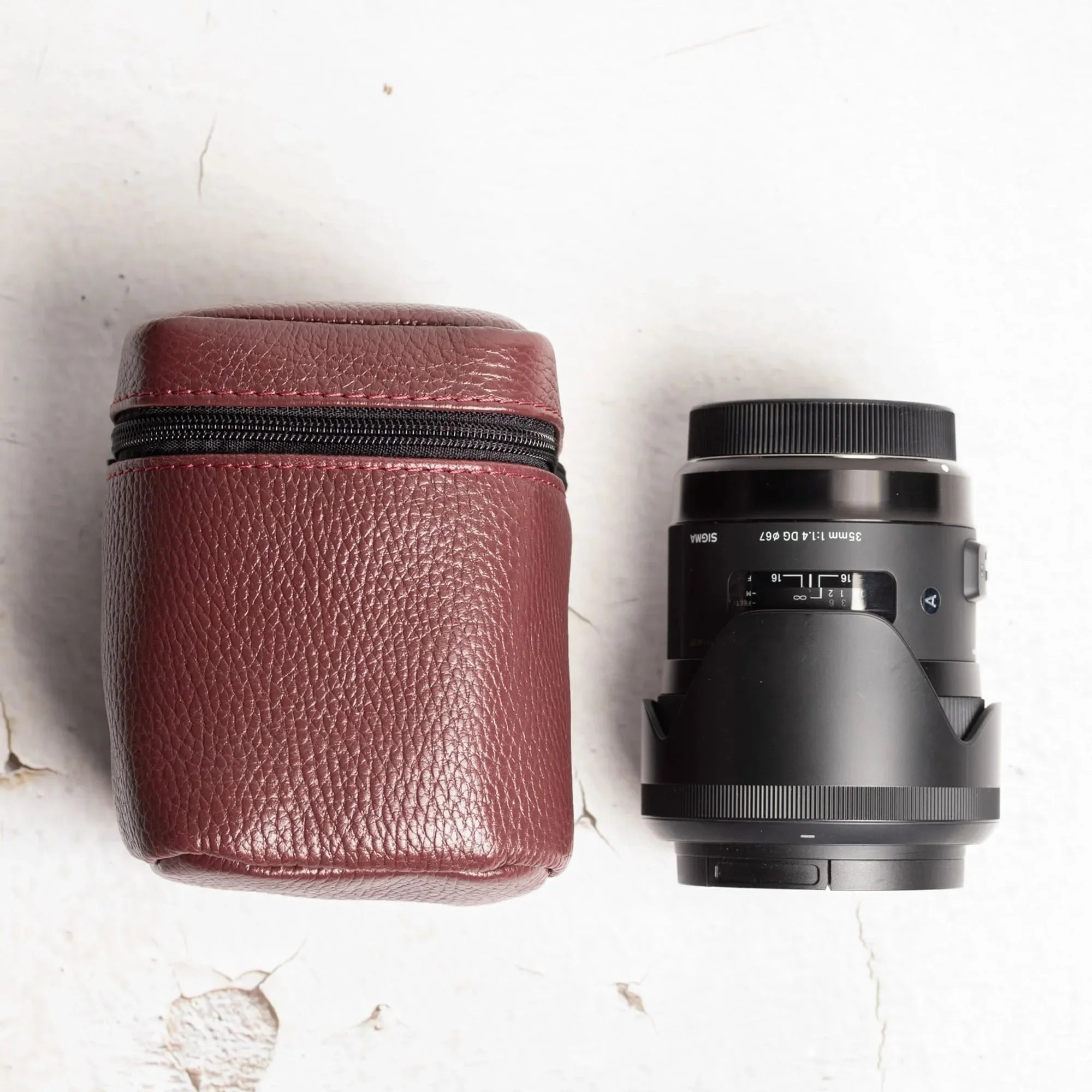 Full-Grain Leather Camera Lens Case | Burgundy - Wenderfarer