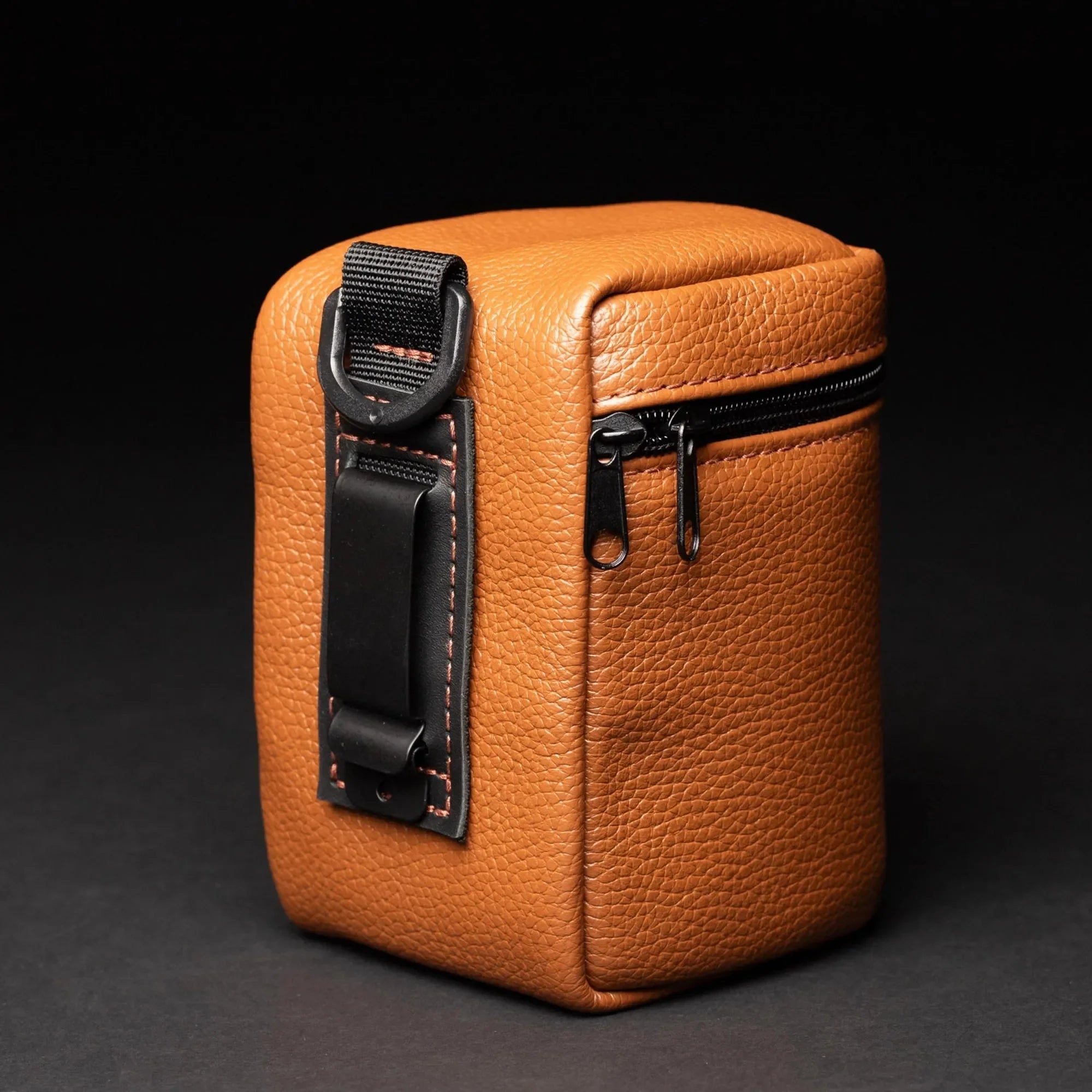 Full-Grain Leather Camera Lens Case | Cognac - Wenderfarer