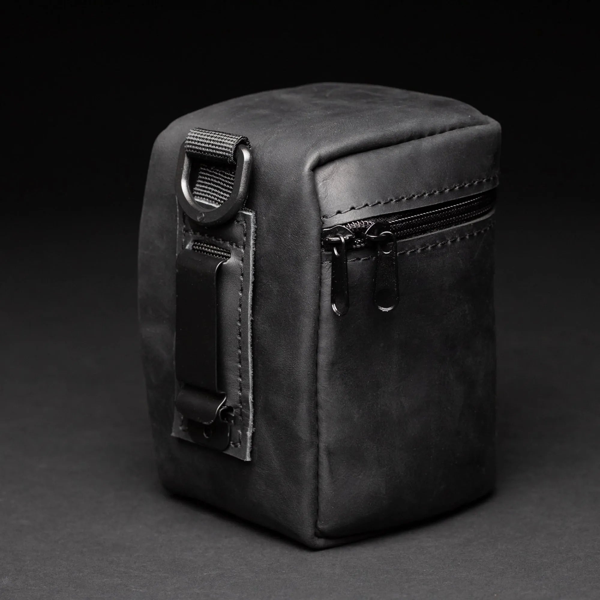 Distressed Leather Camera Lens Pouch | Black - Wenderfarer