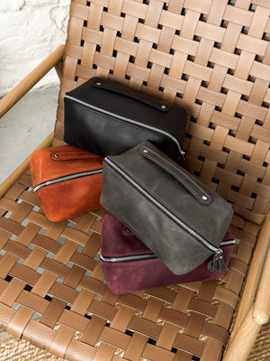 Matte Leather Cosmetic Bag – Travel Toiletry Organizer | BeautyBox