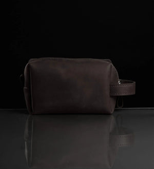 Waxed Matte Leather Dopp Kit – Travel Organizer