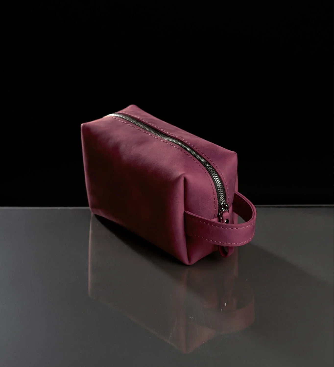 Waxed Matte Leather Dopp Kit – Travel Organizer