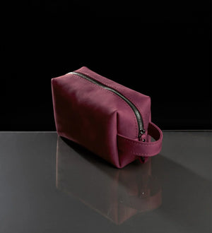 Waxed Matte Leather Dopp Kit – Travel Organizer