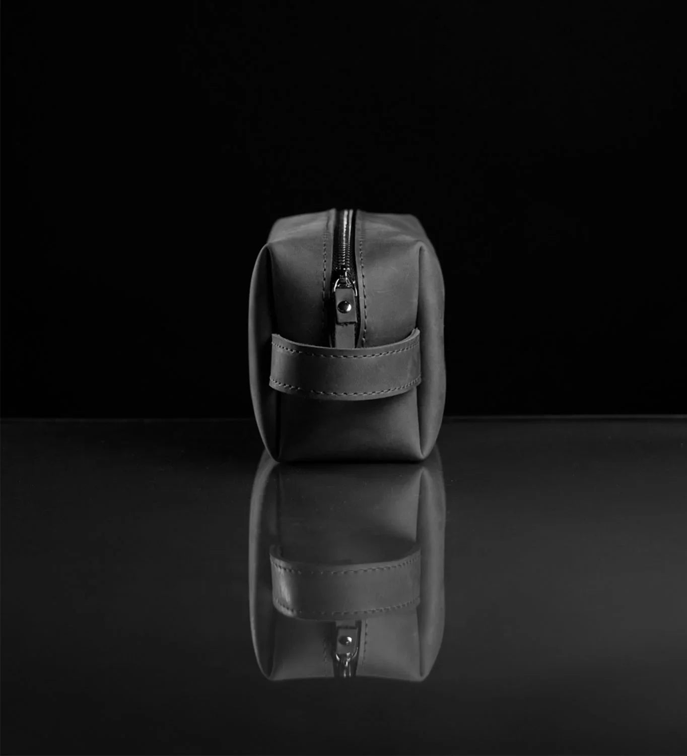 Waxed Matte Leather Dopp Kit – Travel Organizer