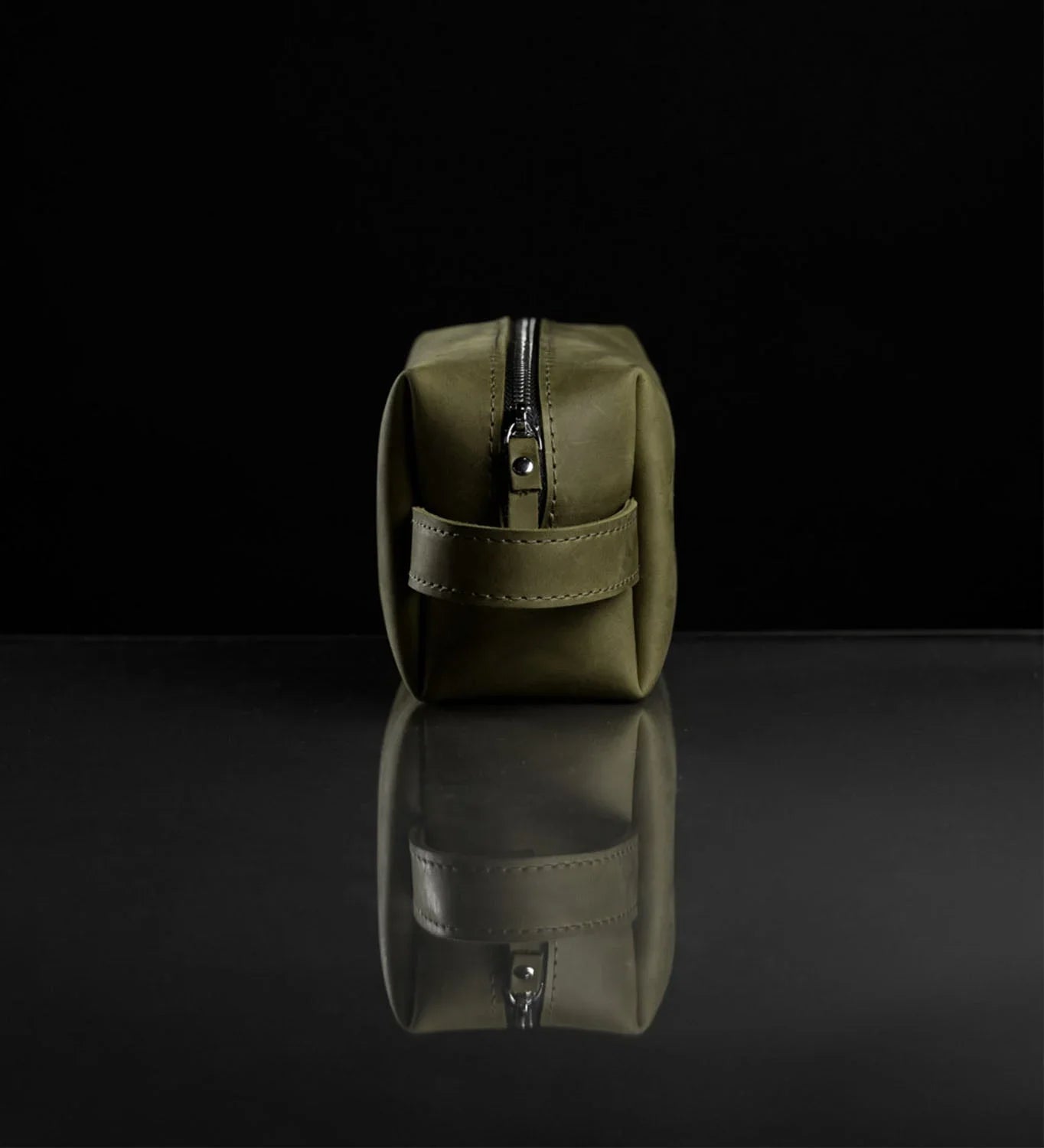 Waxed Matte Leather Dopp Kit – Travel Organizer