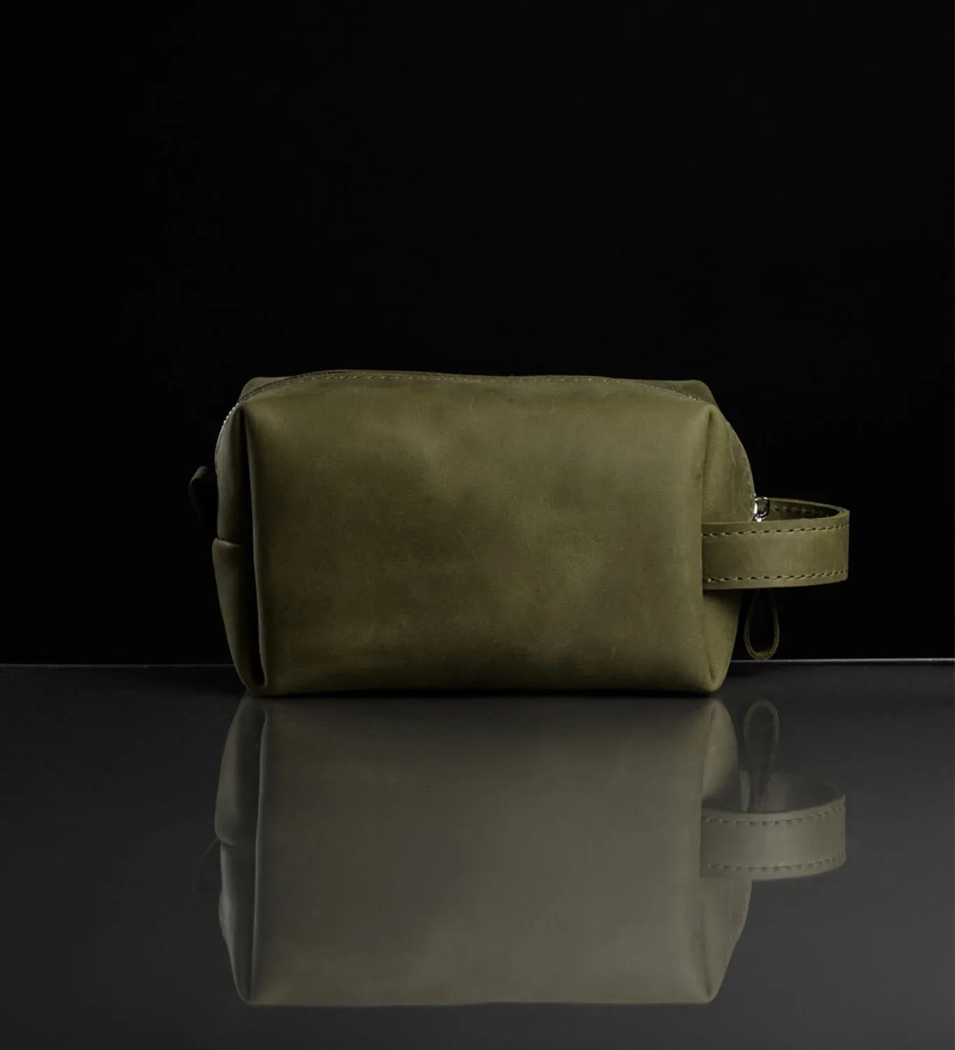 Waxed Matte Leather Dopp Kit – Travel Organizer