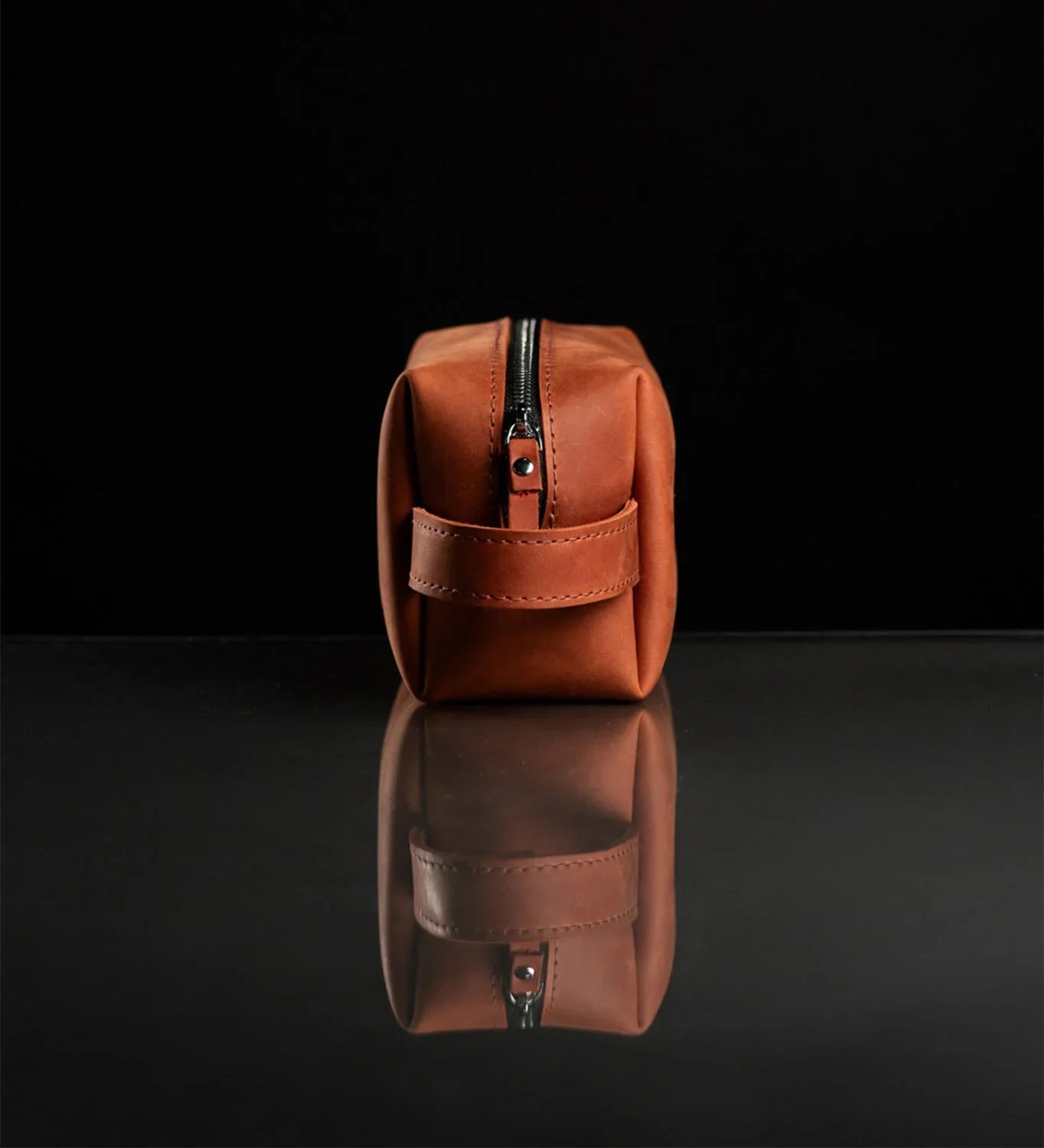 Waxed Matte Leather Dopp Kit – Travel Organizer