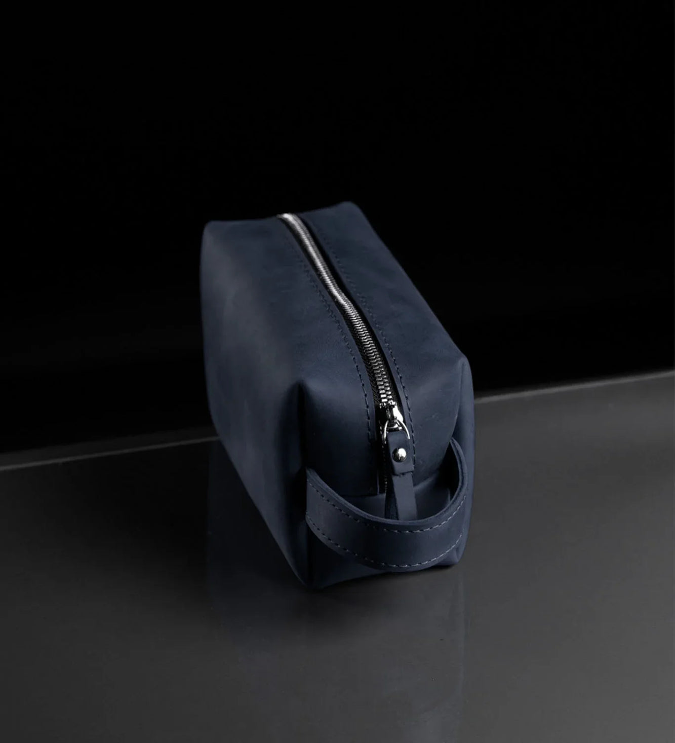 Waxed Matte Leather Dopp Kit – Travel Organizer