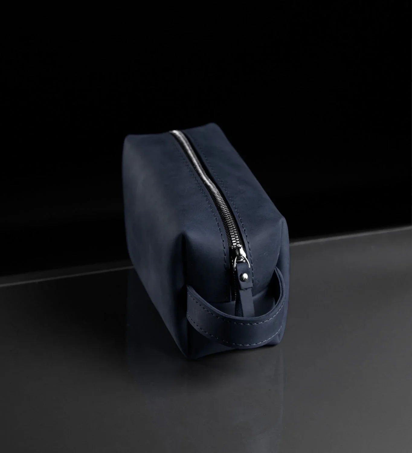 Waxed Matte Leather Dopp Kit – Travel Organizer