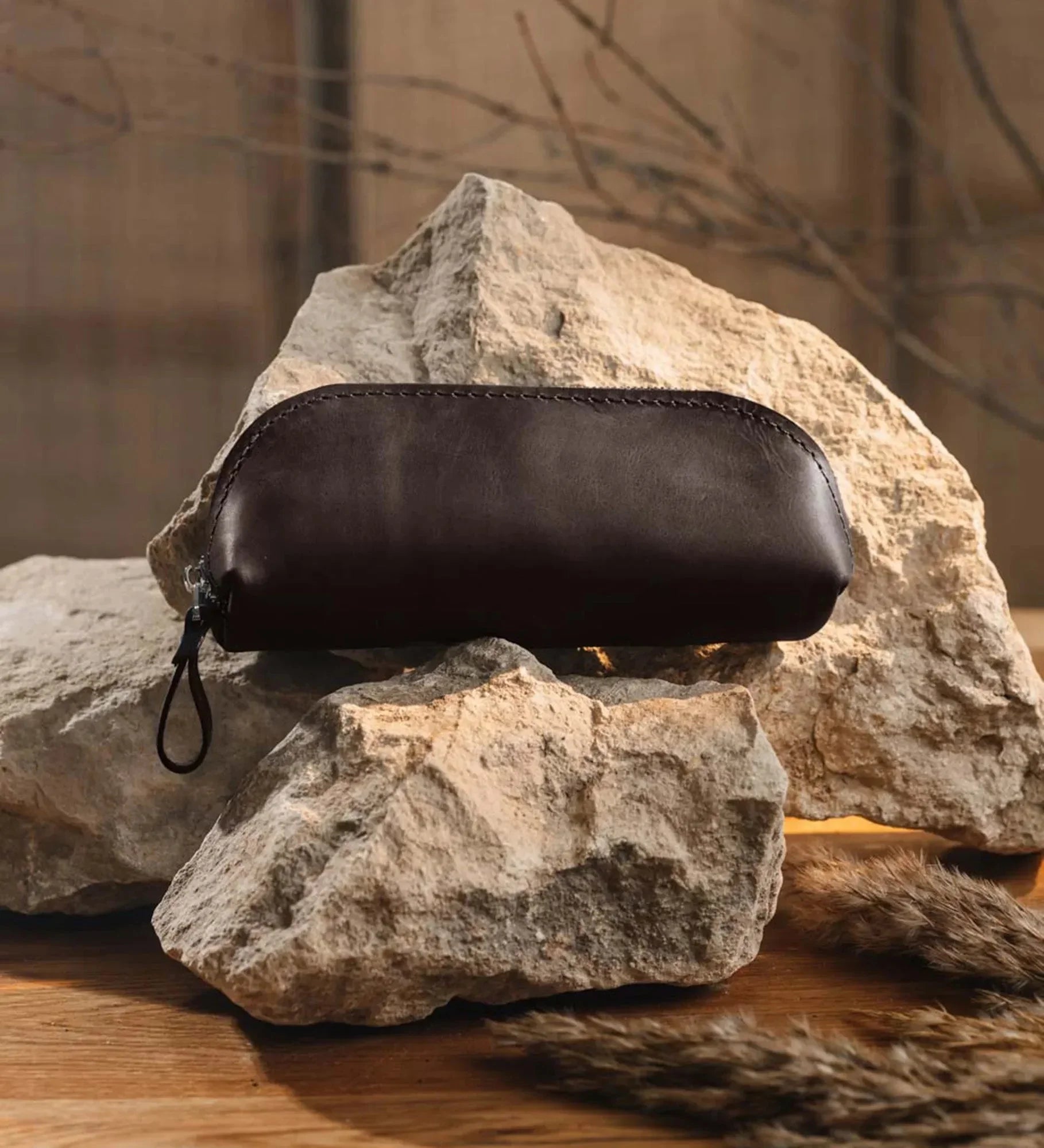 Zippered Pencil Pouch – Distressed Leather Organizer