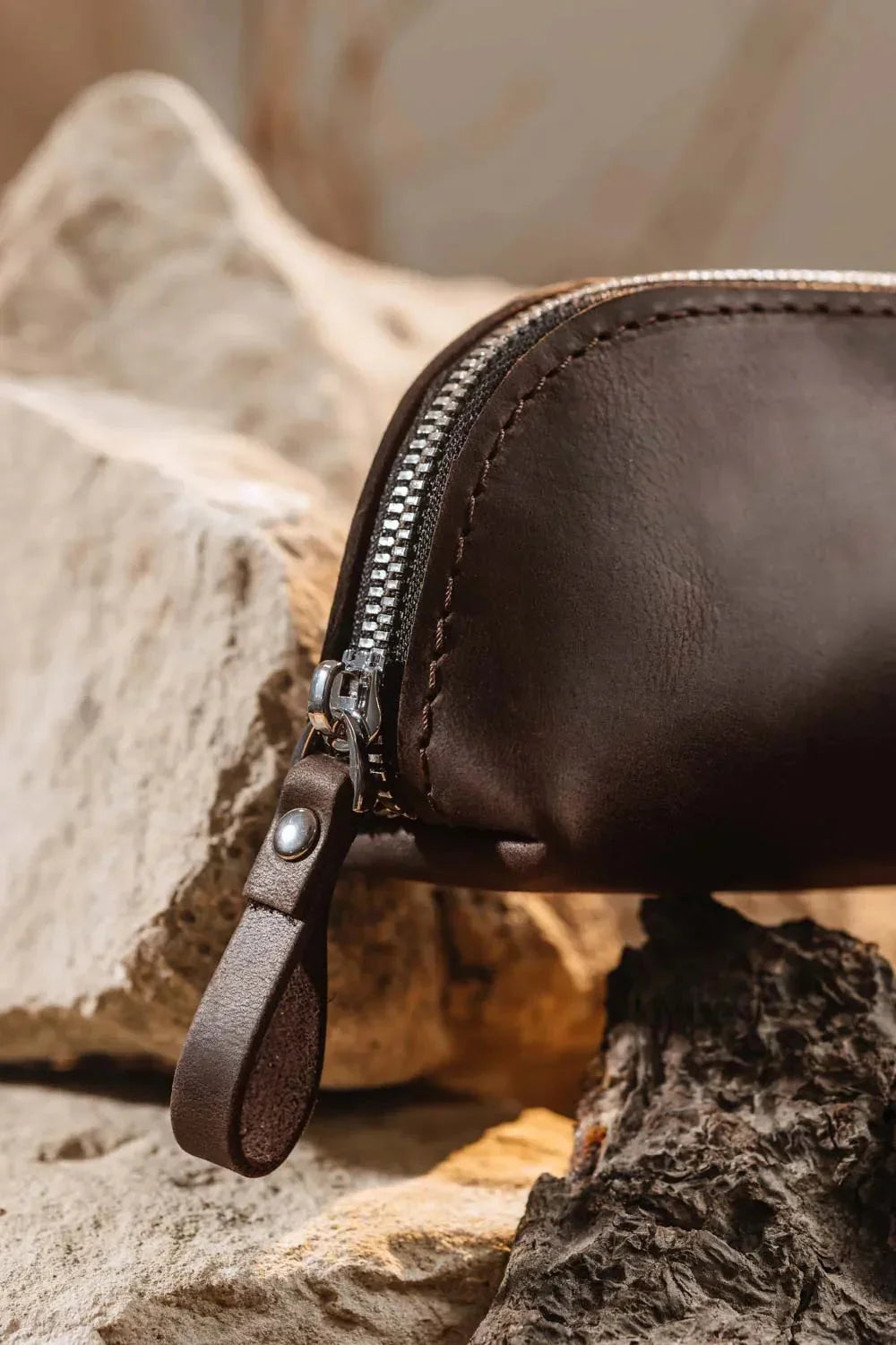 Zippered Pencil Pouch – Distressed Leather Organizer
