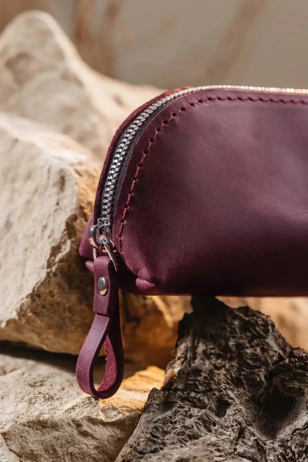 Zippered Pencil Pouch – Distressed Leather Organizer
