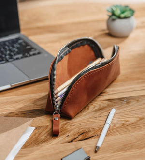 Zippered Pencil Pouch – Distressed Leather Organizer