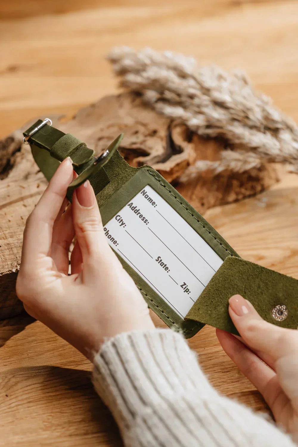 Matte Leather Luggage Tag with Pocket Travel Accessory
