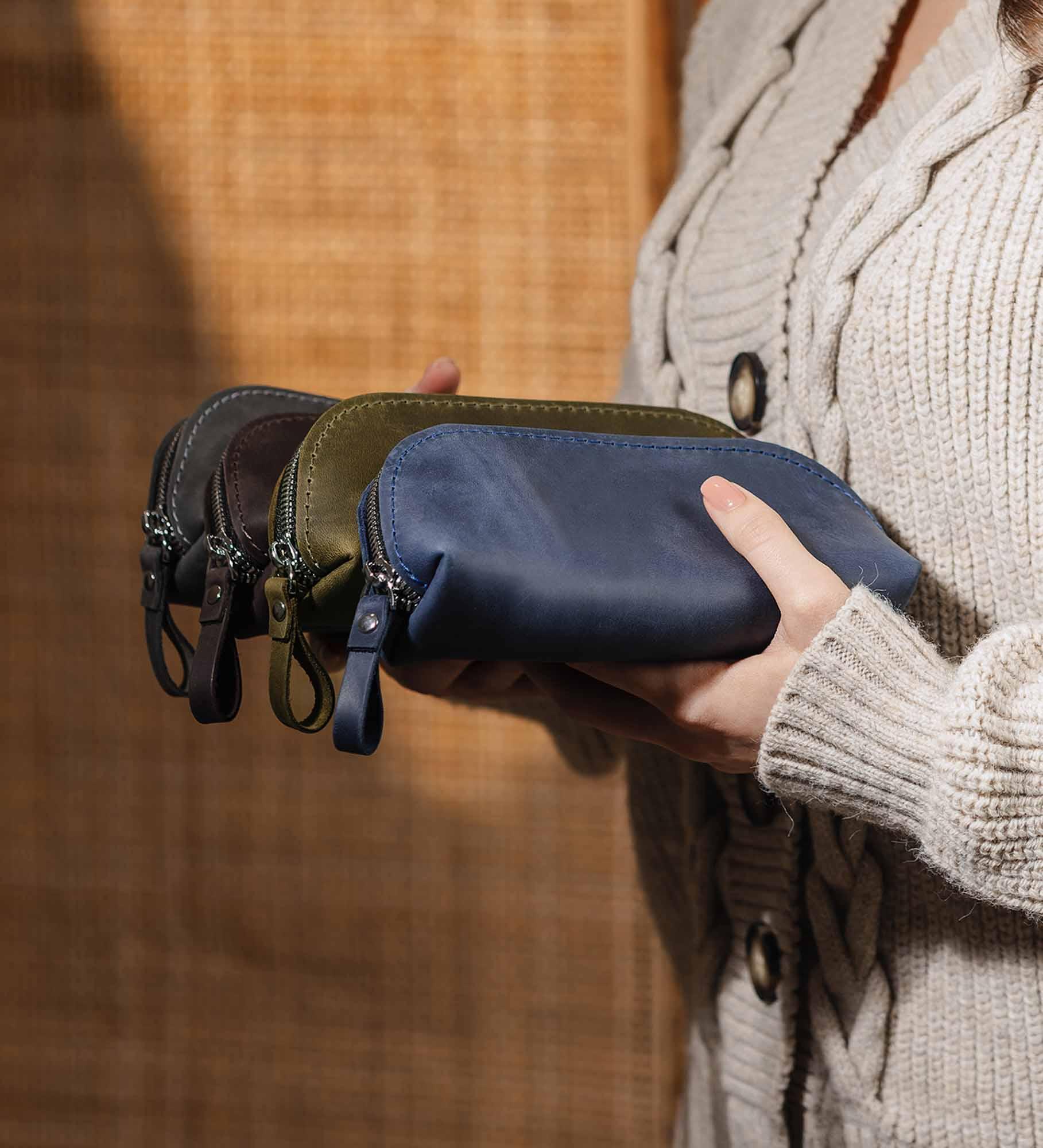 Zippered Pencil Pouch – Distressed Leather Organizer