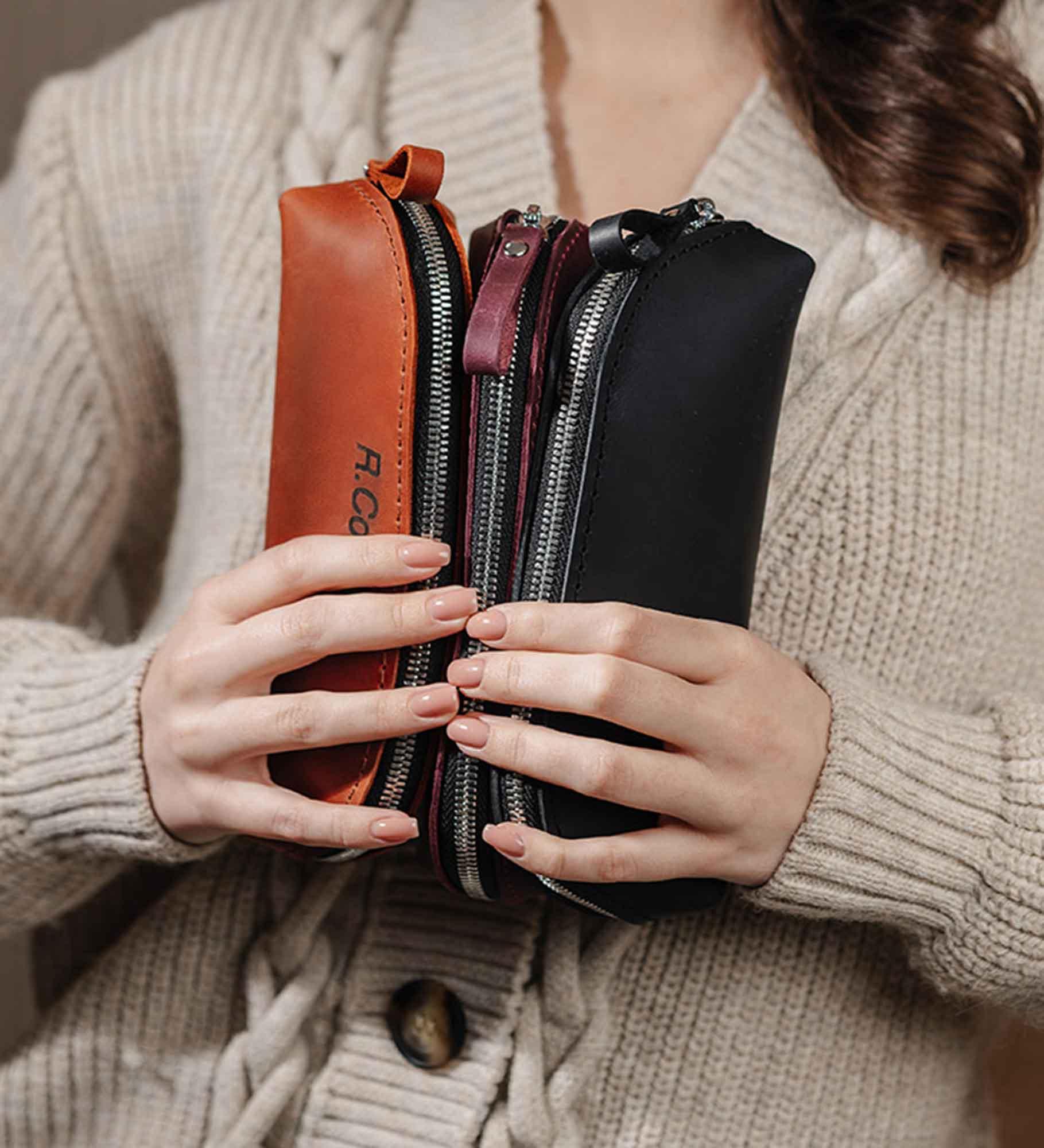 Zippered Pencil Pouch – Distressed Leather Organizer