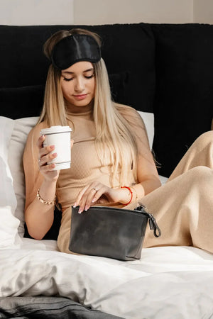 Leather Cosmetic Travel Bag – Matte Waxed Finish | Allure