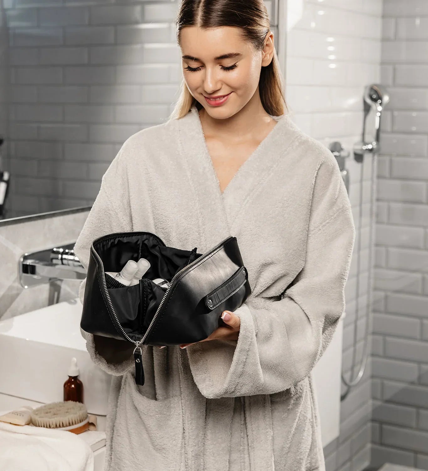 Matte Leather Cosmetic Bag – Travel Toiletry Organizer | BeautyBox