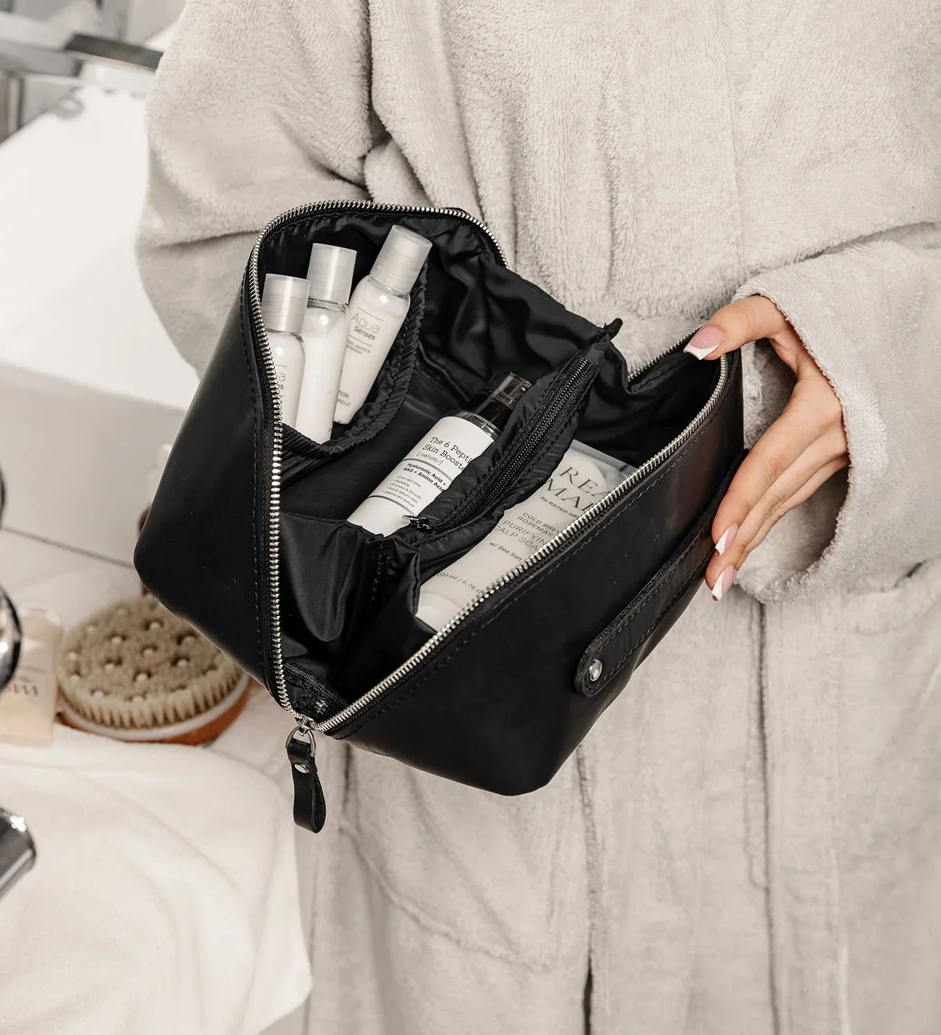 Matte Leather Cosmetic Bag – Travel Toiletry Organizer | BeautyBox