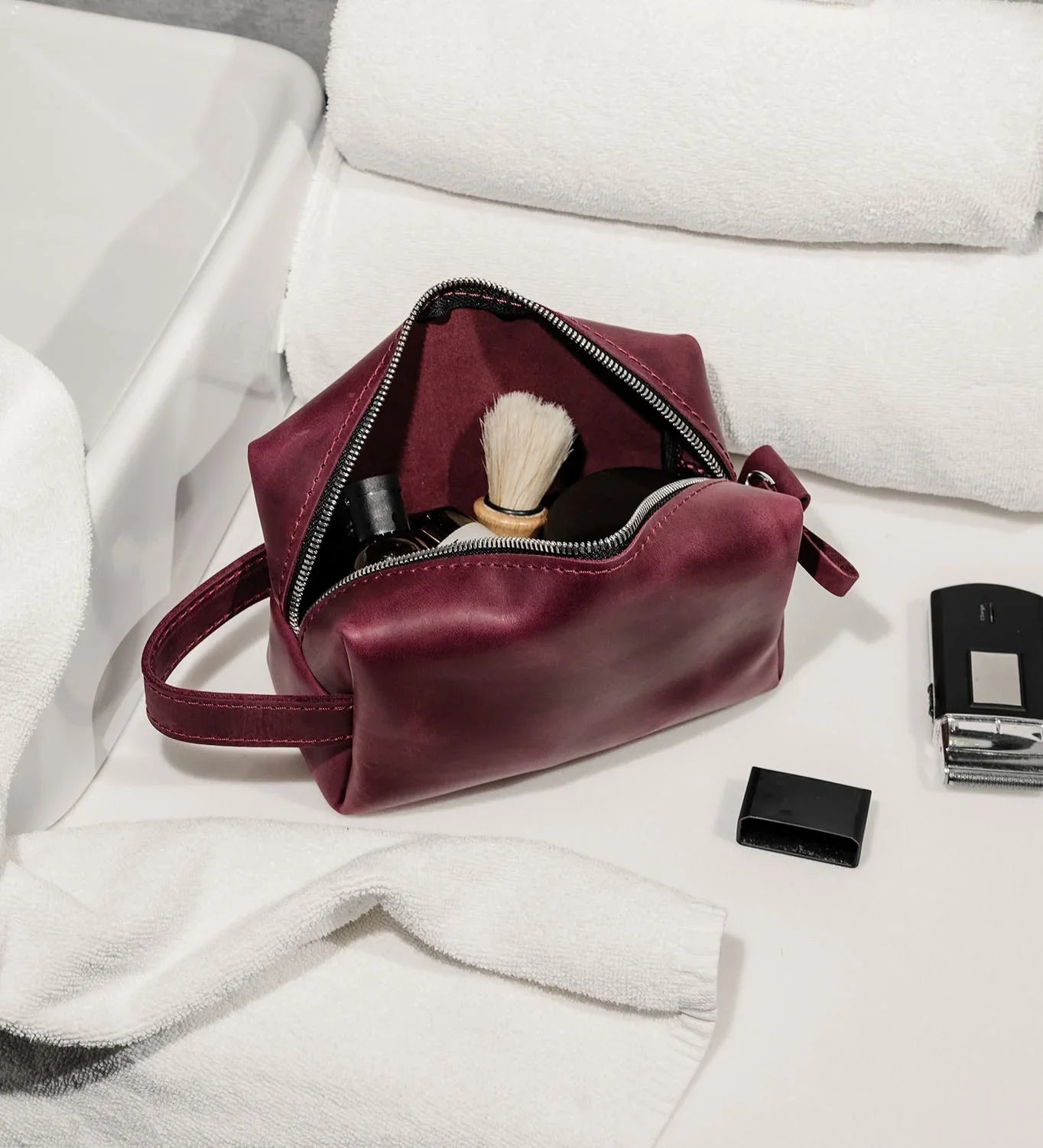 Waxed Matte Leather Dopp Kit – Travel Organizer