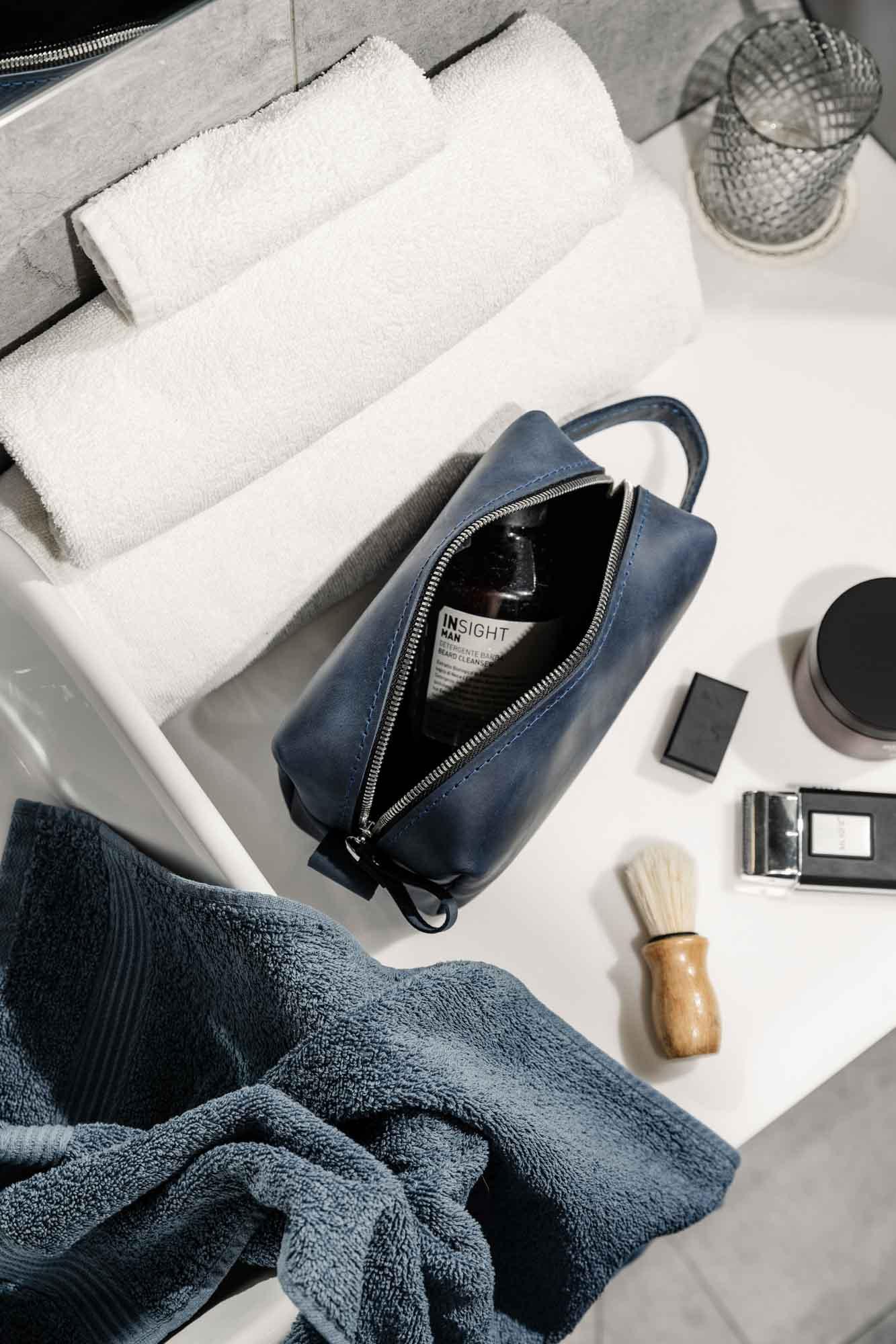 Waxed Matte Leather Dopp Kit – Travel Organizer