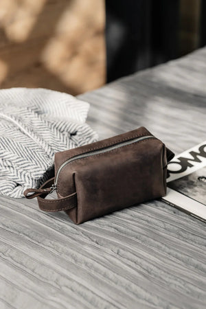 Waxed Matte Leather Dopp Kit – Travel Organizer
