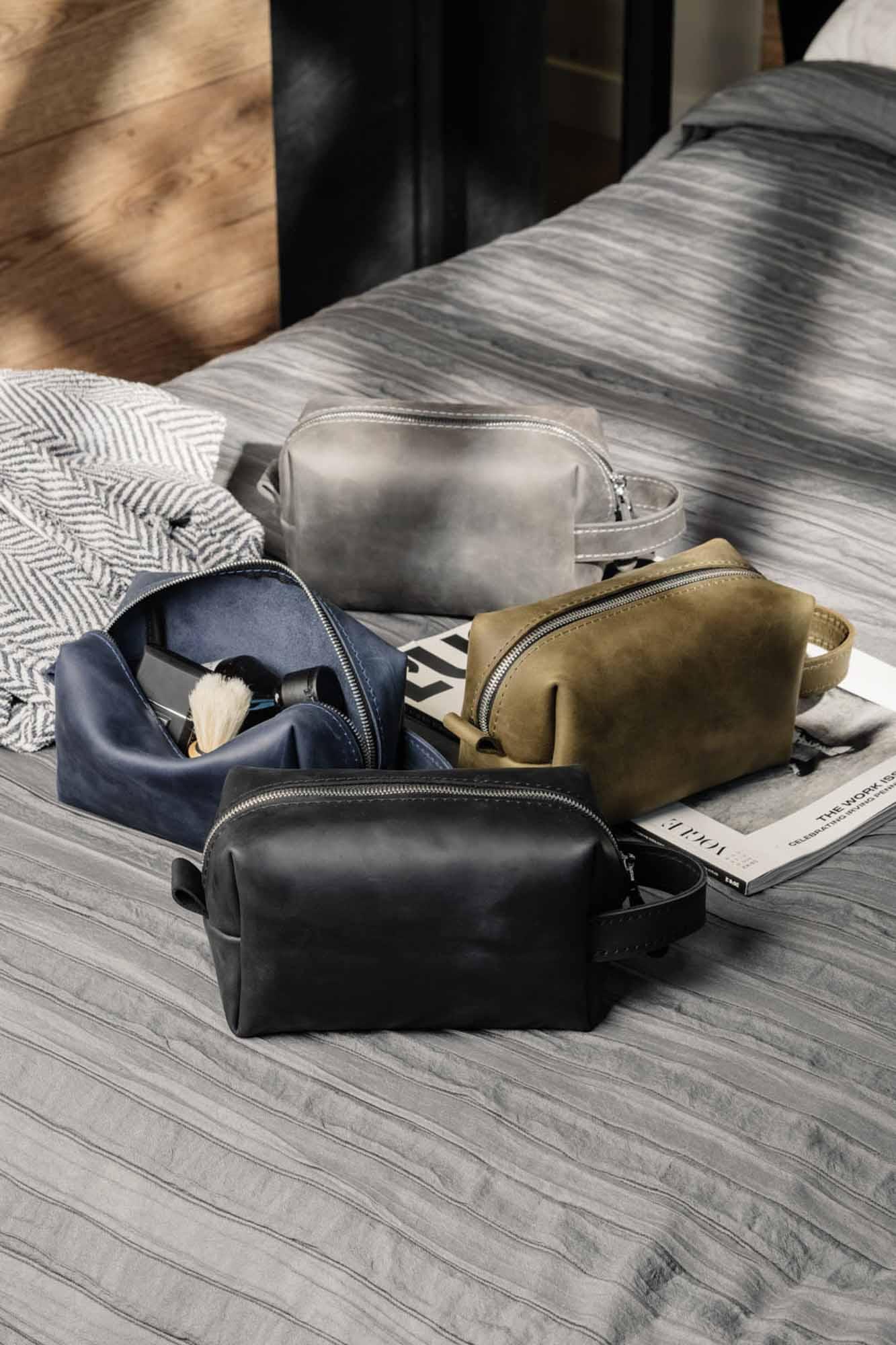 Waxed Matte Leather Dopp Kit – Travel Organizer