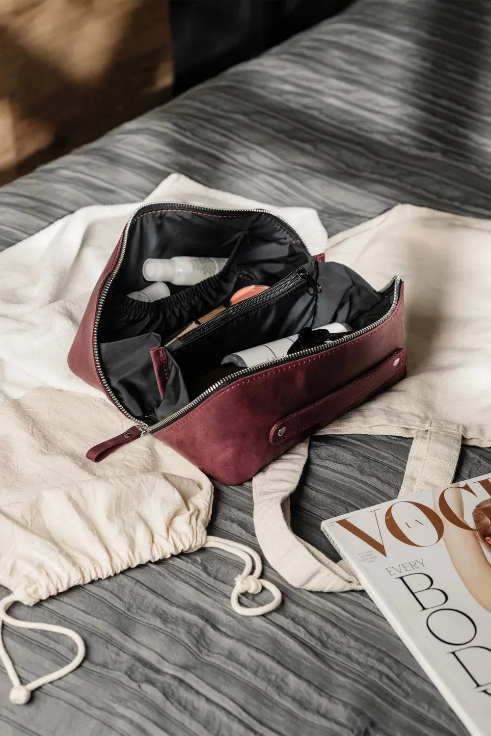Matte Leather Cosmetic Bag – Travel Toiletry Organizer | BeautyBox