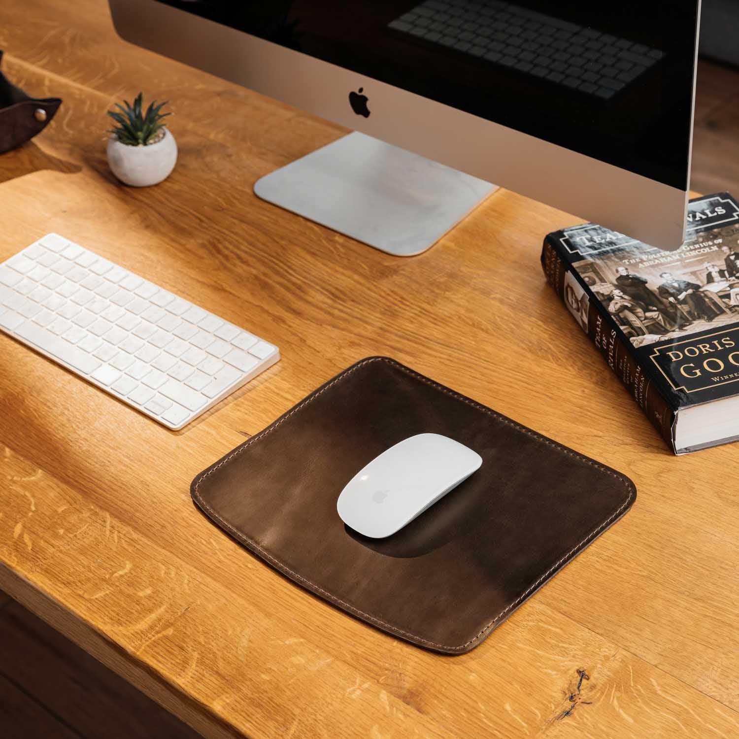 Crazy Horse Leather Mousepad – Matte & Durable