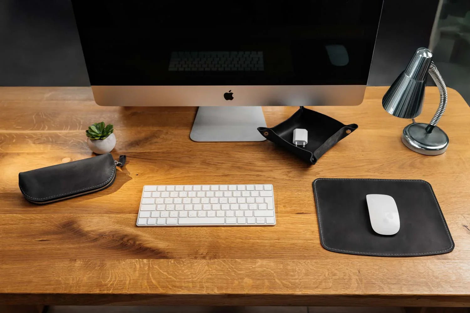 Crazy Horse Leather Mousepad – Matte & Durable