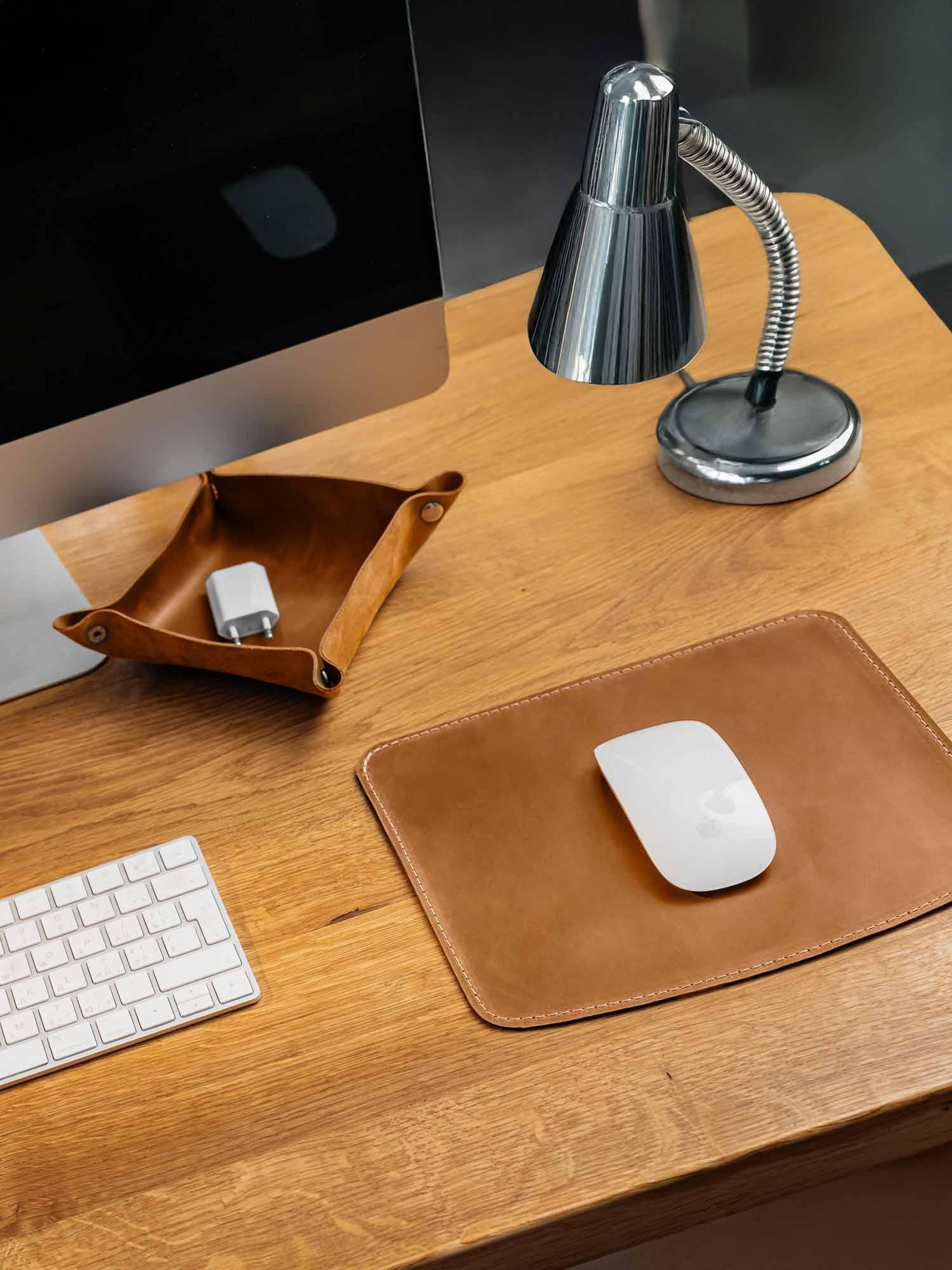 Crazy Horse Leather Mousepad – Matte & Durable