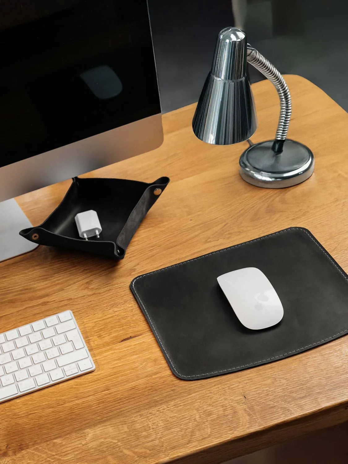 Crazy Horse Leather Mousepad – Matte & Durable