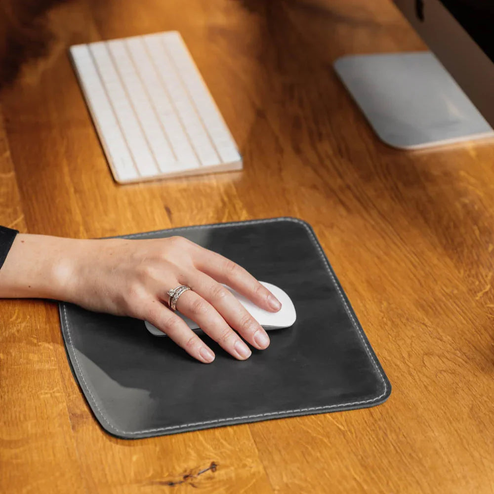 Crazy Horse Leather Mousepad – Matte & Durable