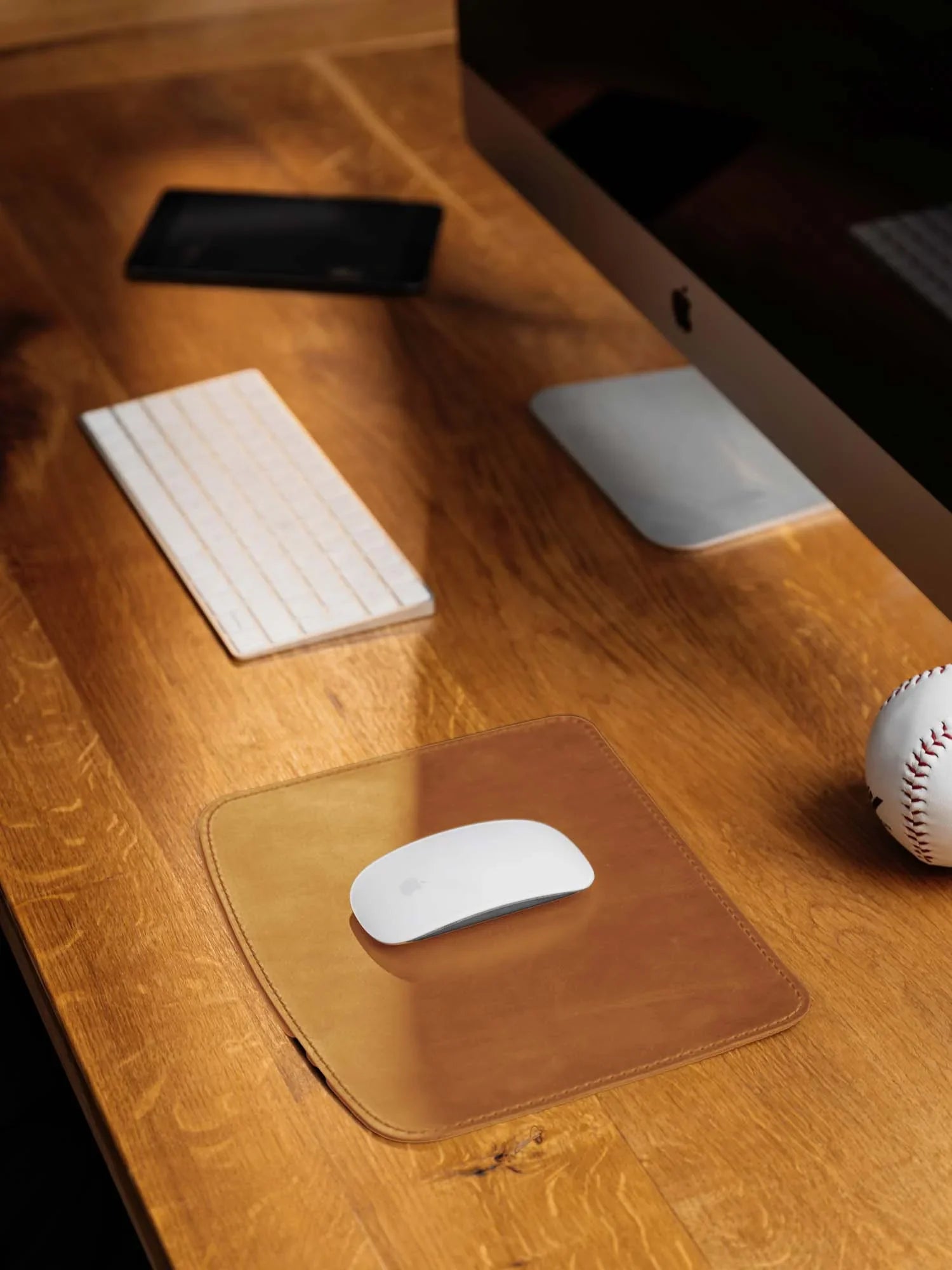 Crazy Horse Leather Mousepad – Matte & Durable
