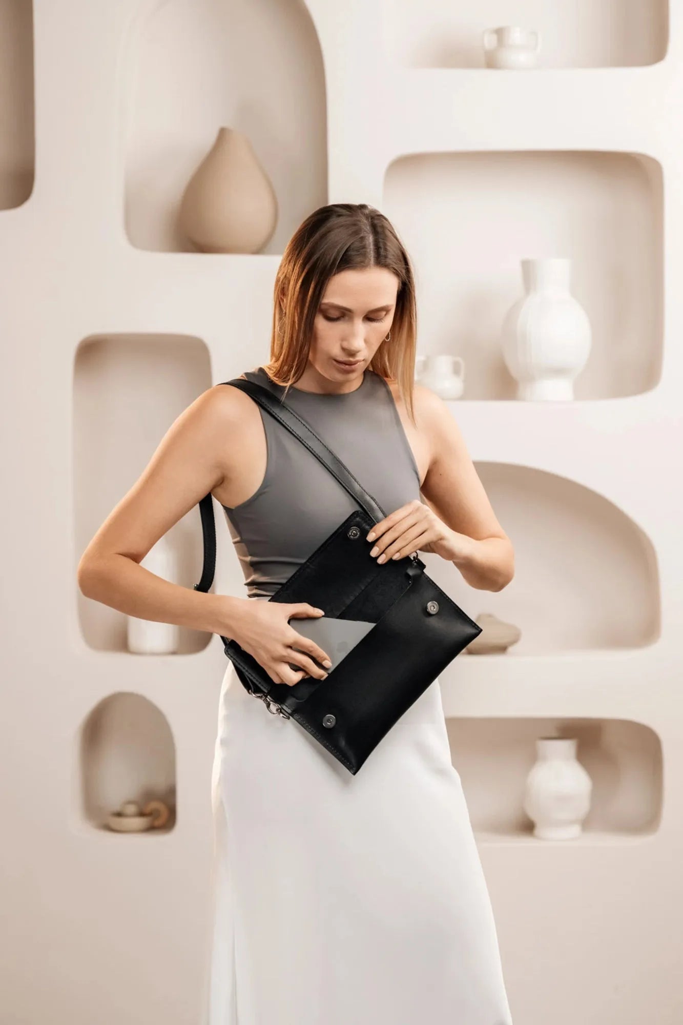 Double Face Leather Clutch | Smooth Black - Wenderfarer