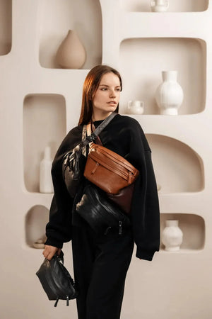 Grainy Leather Waist Bag with Zipper | B-Bag