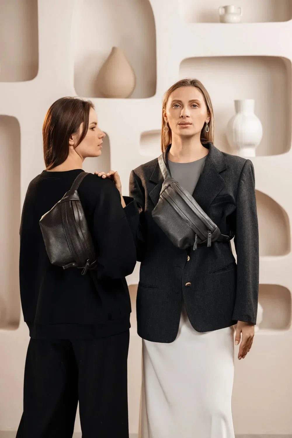 Grainy Leather Waist Bag with Zipper | B-Bag