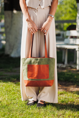 Women's Waxed Canvas Tote Bag with Leather Straps for Daily Use