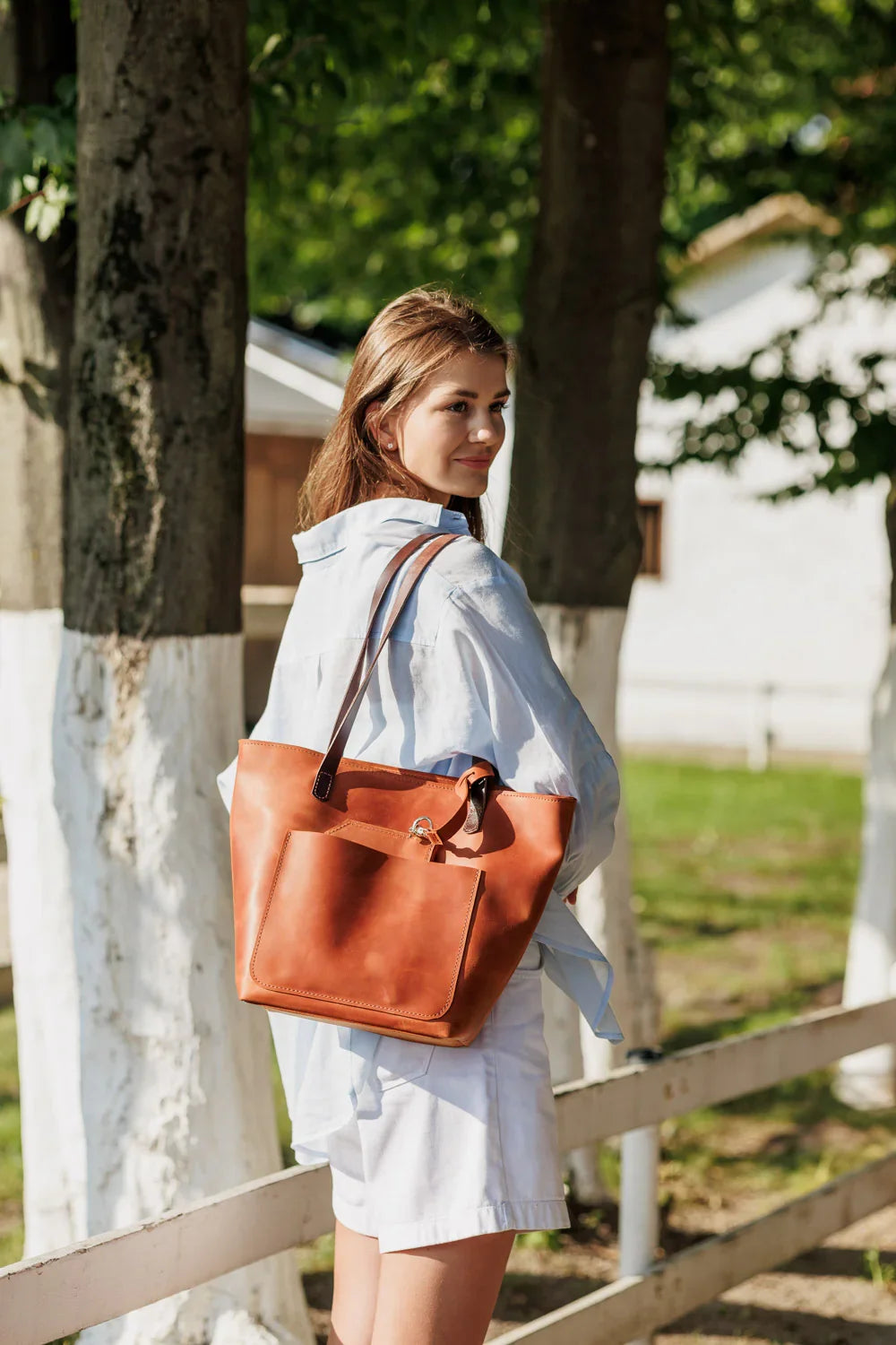 Distressed Cowhide Leather Tote Bag with Removable Pouch