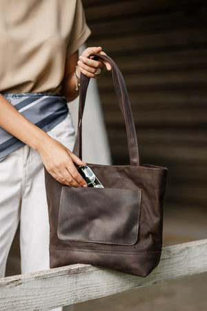 Women's Waxed Canvas Tote Bag with Leather Straps for Daily Use