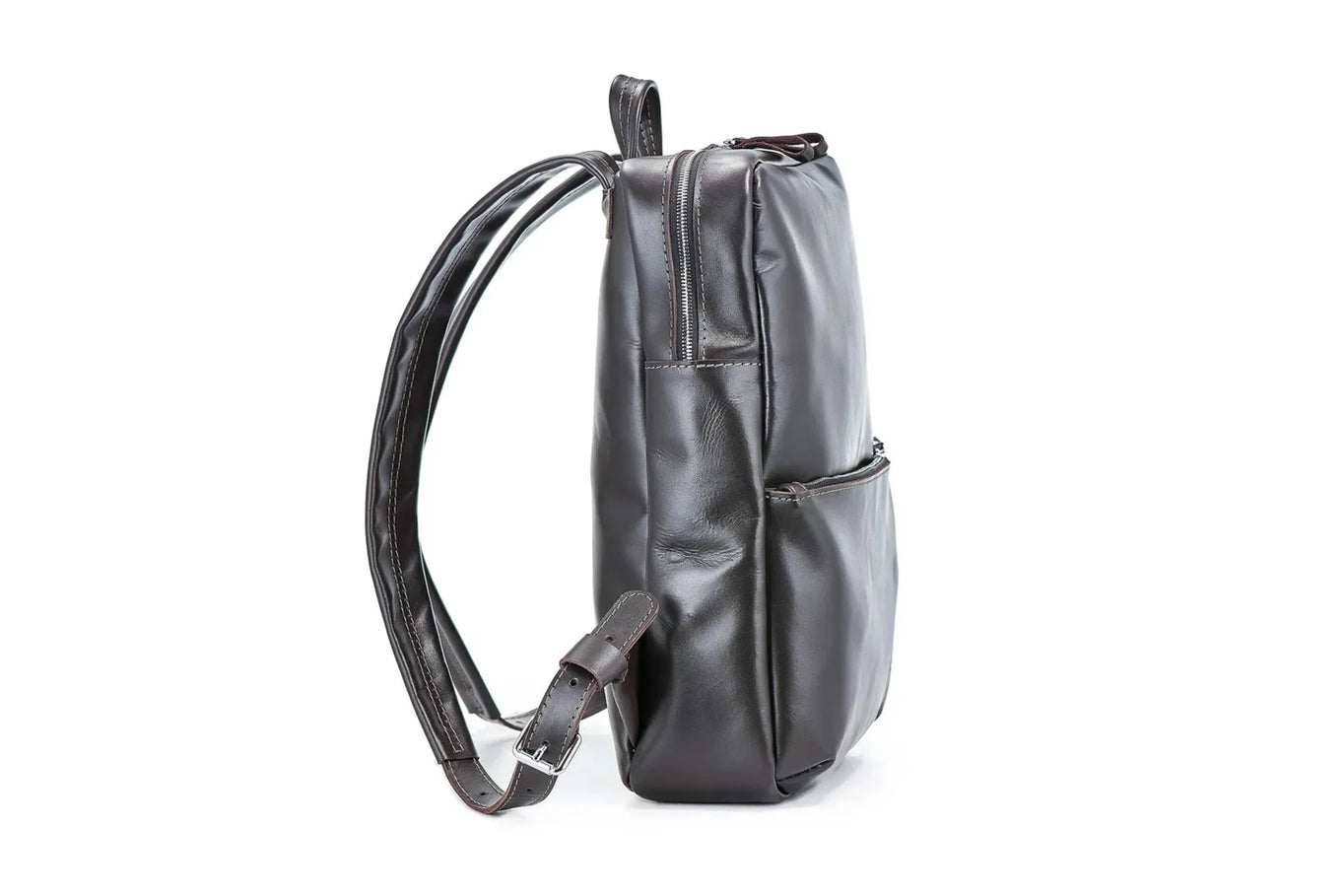 Smooth Leather Backpack for Everyday – fits Laptop 15.6/17'' | Nomad