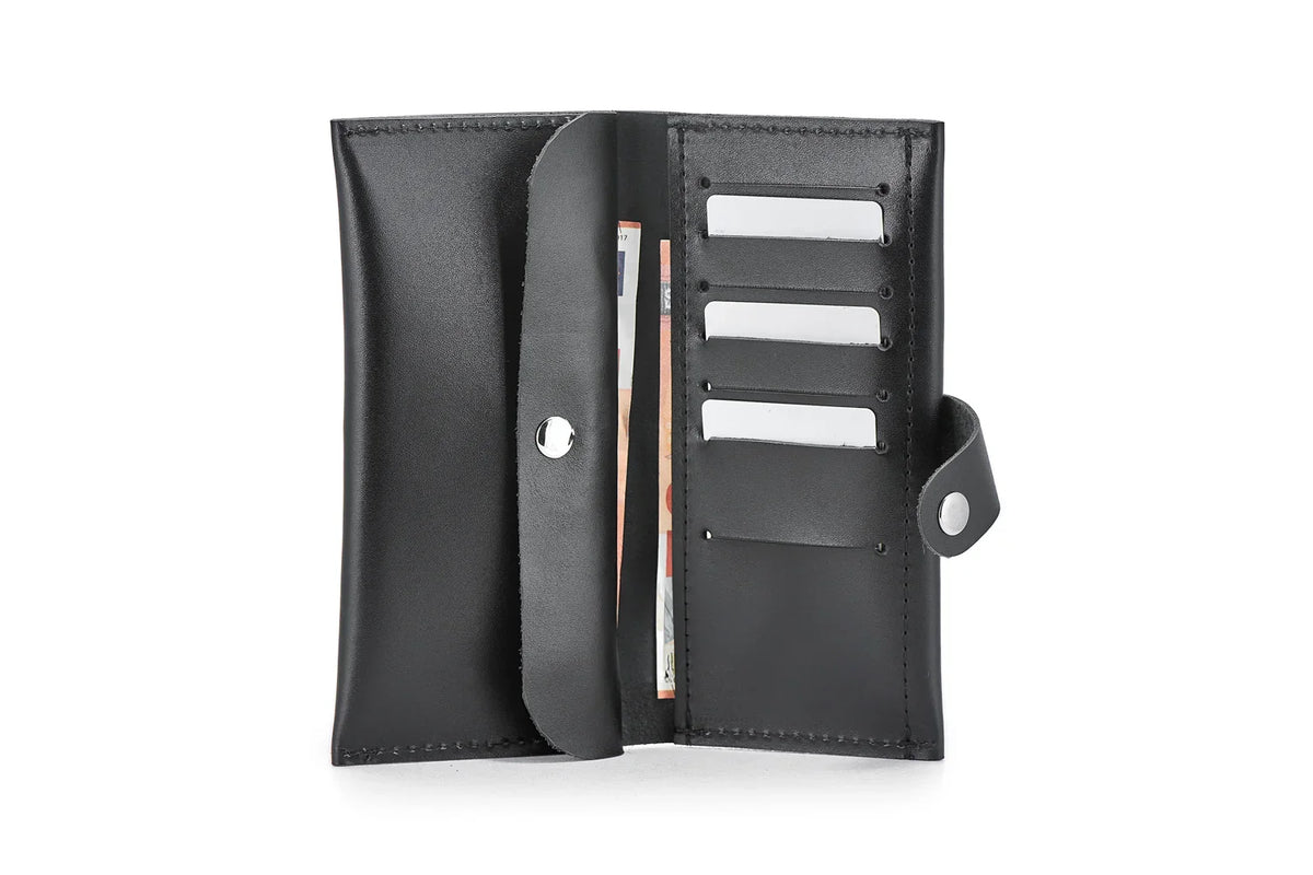Classic Long Wallet – Smooth Leather & Snap Button