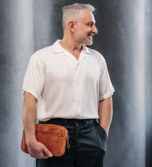 Zippered Leather Crossbody Bag for Men and Women | Orson