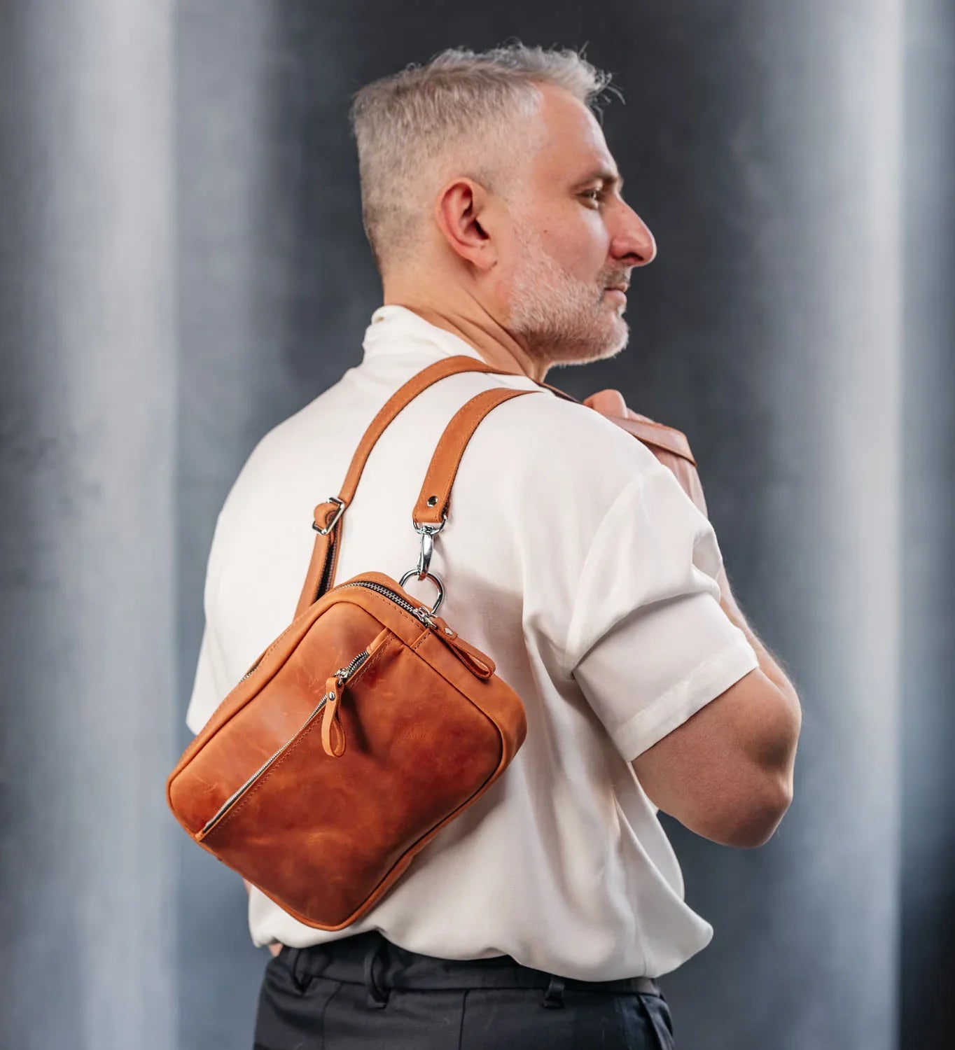 Zippered Leather Crossbody Bag for Men and Women | Orson