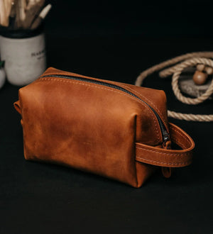 Waxed Matte Leather Dopp Kit – Travel Organizer
