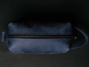 Leather Dopp kit | Matte Navy Blue - Wenderfarer
